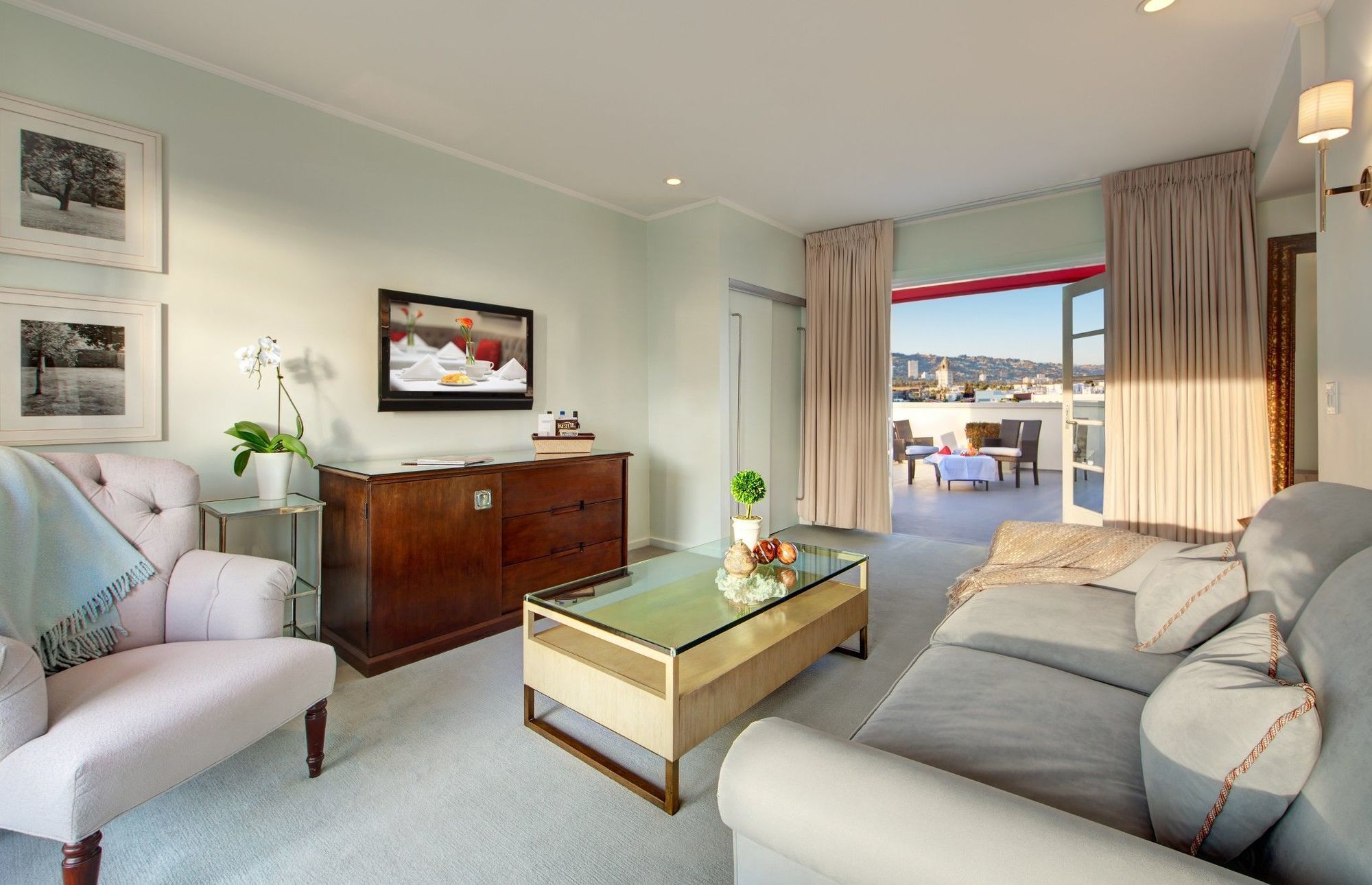Luxe Rodeo Drive Hotel Beverly Hills Rum bild